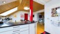 Elegante Dachgeschosswohnung mit Balkon in Rehlingen
